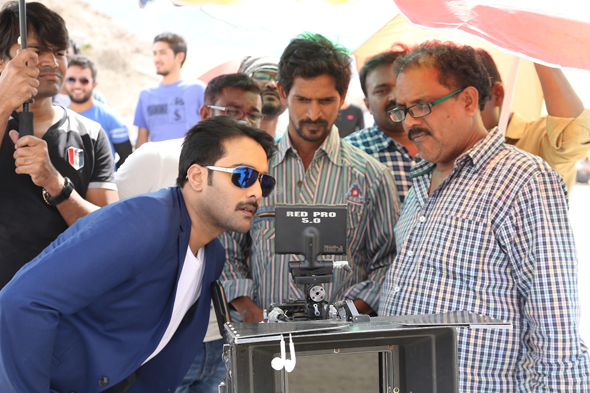 idi-naa-love-story-new-working-stills
